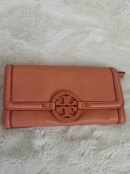 Tory Burch Handbags - Tory Burch Amanda Envelope Continental Salmon Pink Leather Wallet
